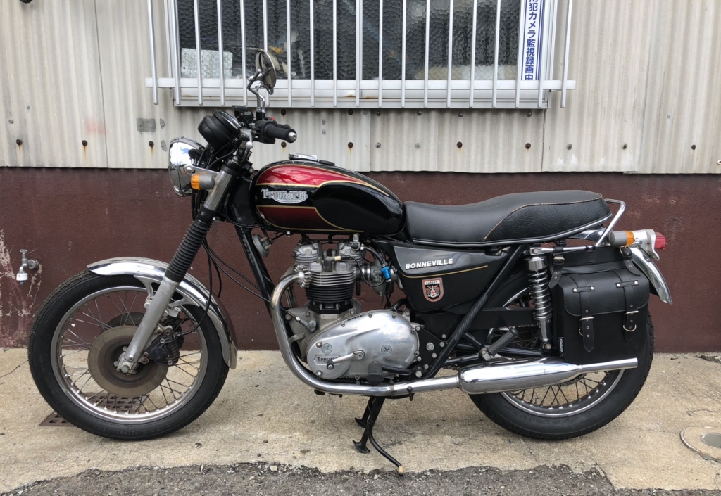 トライアンフ T120 T140 マフラー - その他