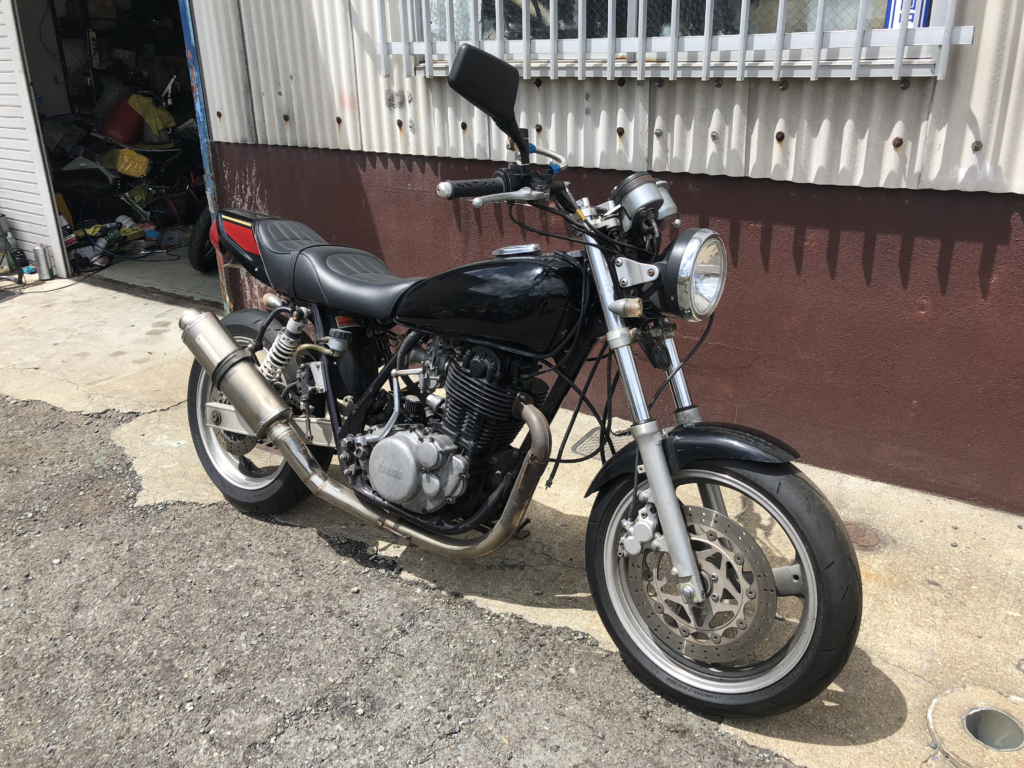 sr400 カスタム